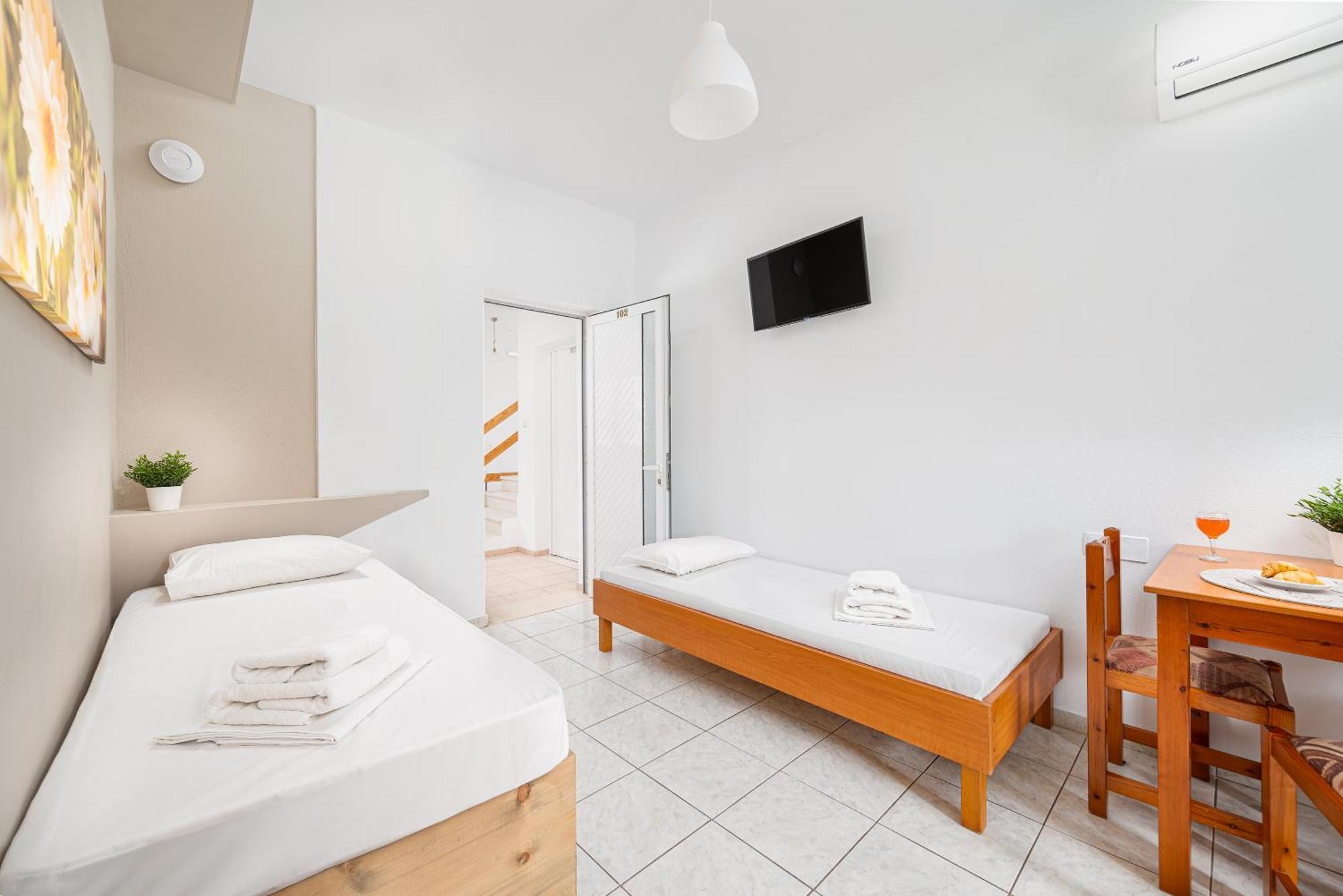 Mylos Apartments Anissaras Hersonissos  Exterior photo